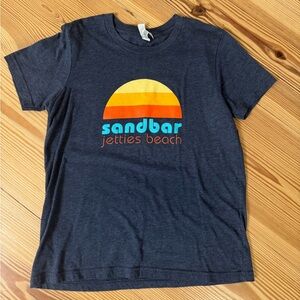 Nantucket kids beach tshirt like new size L but runs like a kids small